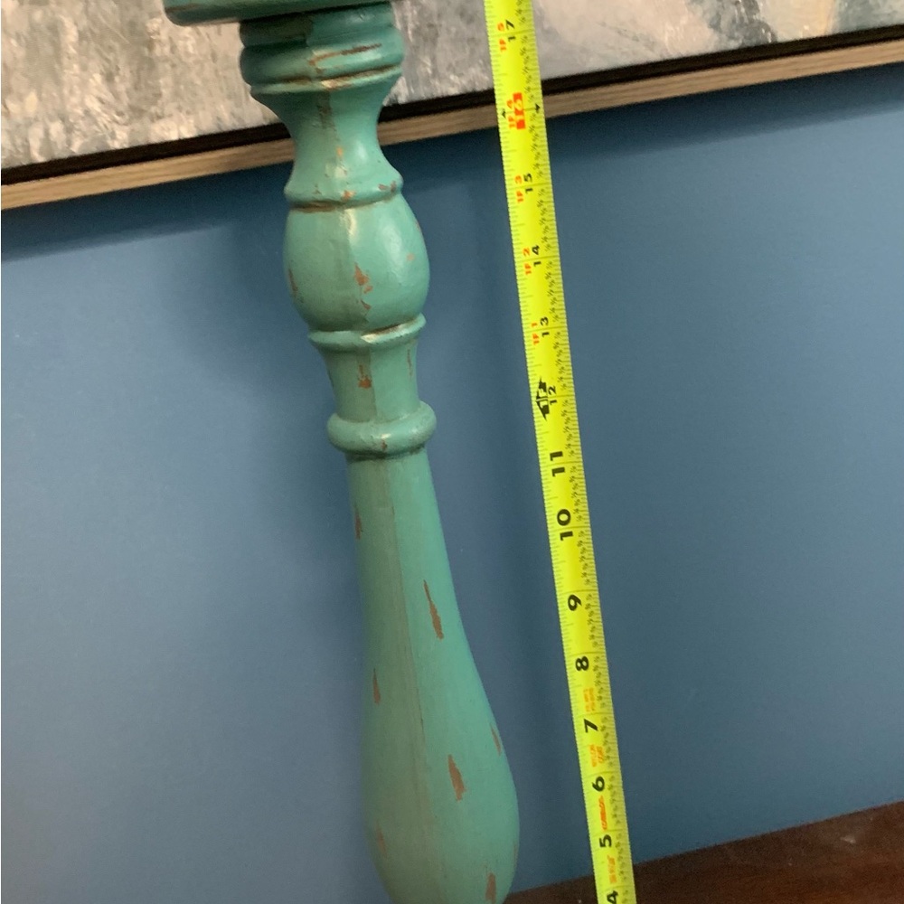 Elegant Turquoise Candle Holder - Picture 4 of 8